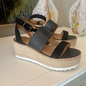 Crown Vintage Daylen Women Shoes Black 8.5 Leather Espardille Sandler